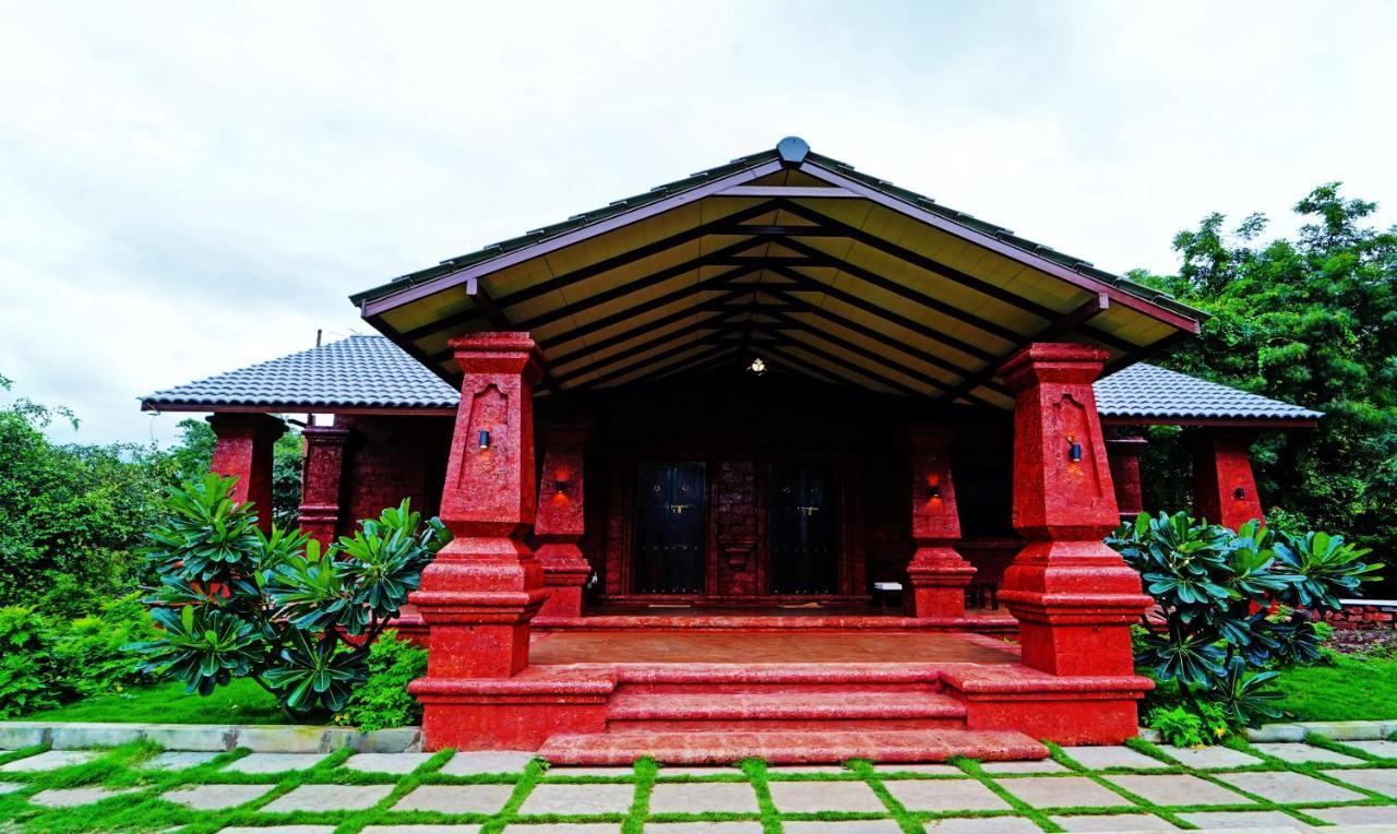 Siddhagiri Hotel And Resort Wai Esterno foto
